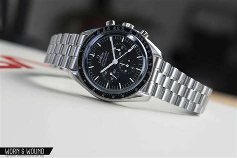 omega speedmaster moonwatch lug to lug|omega speedmaster moonwatch case.